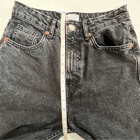 Zara Stone Wash Classic Mom Fit High Rise Ankle Length Jean Size 4 - Picture 6 of 8